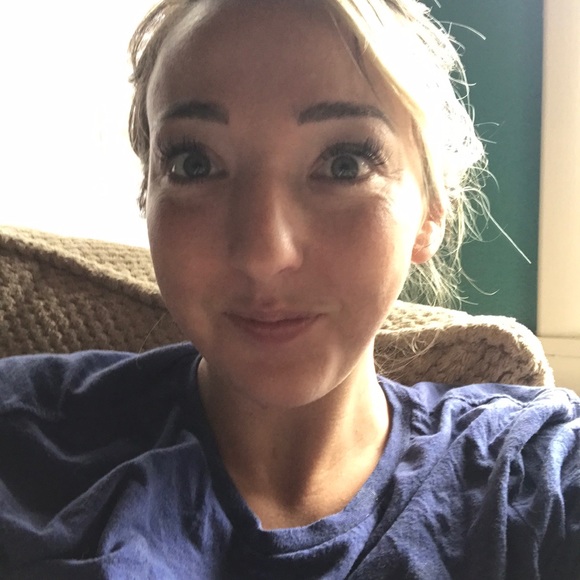 Meet your Posher, Delaney - Picture 1 of 1